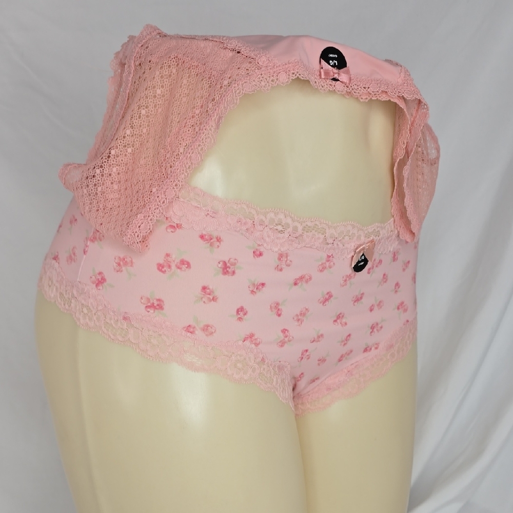 2 Pairs Of La Vie En Rose Cheeky Pink Panties